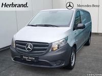 Gebraucht Mercedes e-Vito 85 kW (116 PS) 2023 Silber Van / Kleinbus