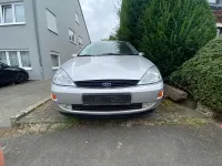 Gebraucht Ford Focus 100 PS (73 kW) 1999 Silber Kombi