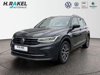 Gebraucht VW Tiguan Life 122 PS (89 kW) 2023 Grau SUV