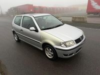 Gebraucht VW Polo 60 PS (44 kW) 2000 Silber Kleinwagen