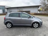 Gebraucht VW Golf Plus Cross Match 105 PS (77 kW) 2012 Grau Van / Kleinbus