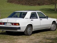 Second-hand Mercedes 190 75 CP (55 kW) 1992 Alb Berlinǎ