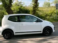 Gebraucht VW up! Design 60 PS (44 kW) 2020 Weiß Kleinwagen