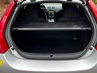 Gebraucht Volvo C30 109 PS (80 kW) 2010 Silber Kleinwagen