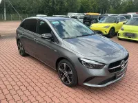Gebraucht Mercedes B250e 218 PS (160 kW) 2025 Metalliclack mountaingrau Kleinwagen