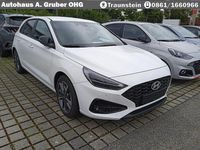 Gebraucht Hyundai i30 Advantage 101 PS (74 kW) 2025 Atlas white Limousine