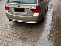 Gebraucht BMW 320 170 PS (125 kW) 2007 Braun Kombi