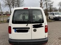 Gebraucht VW Caddy 102 PS (75 kW) 2019 Weiß Van / Kleinbus