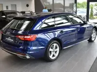 Gebraucht Audi A4 Advanced 163 PS (119 kW) 2022 Blau Kombi