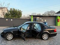 Usado Mercedes 320 2003 Negro Berlina