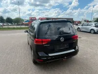 Gebraucht VW Touran Highline 150 PS (110 kW) 2017 Schwarz Van / Kleinbus