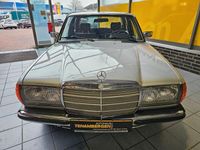 Gebraucht Mercedes 200 109 PS (80 kW) 1983 Silber Limousine