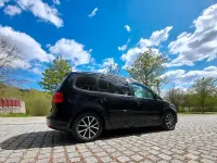 Gebraucht VW Touran 105 PS (77 kW) 2016 Schwarz Van / Kleinbus