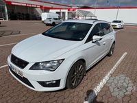 Używany Seat Leon ST FR 150 KM (110 kW) 2014 Biały Kombi