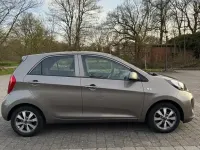 Gebraucht Kia Picanto 67 PS (49 kW) 2017 Silber Kleinwagen