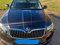 Gebraucht Skoda Superb Exclusive 170 PS (125 kW) 2015 Schwarz Kombi