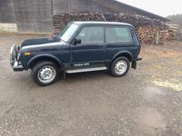 Gebraucht Lada Taiga 68 PS (50 kW) 2015 SUV