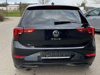 Gebraucht VW Polo Active 95 PS (69 kW) 2022 Schwarz Limousine