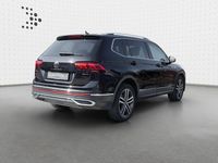 Gebraucht VW Tiguan Allspace Elegance 150 PS (110 kW) 2022 Schwarz SUV
