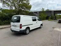 Gebraucht Toyota HiAce 117 PS (86 kW) 2012 Weiß Van