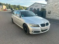 Gebraucht BMW 318 146 PS (107 kW) 2011 Silber Kombi