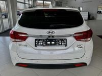 Gebraucht Hyundai i40 141 PS (103 kW) 2016 Weiß Kombi
