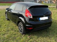Gebraucht Ford Fiesta SYNC Edition 80 PS (58 kW) 2013 Schwarz Kleinwagen