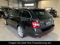 gebraucht Skoda Octavia RS ACC DCC Car Play AHK