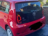 Usado VW up! 65 CV (47 kW) 2022 Rojo Utilitario