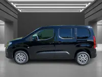 Neu Fiat Doblò 102 PS (75 kW) 2026 Cinema schwarz Van / Kleinbus