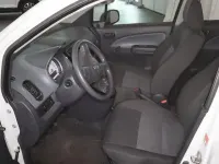 Gebraucht Opel Agila Basis 68 PS (50 kW) 2013 Weiß Kleinwagen