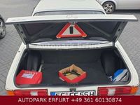 Gebraucht Mercedes 200 109 PS (80 kW) 1984 Weiß Limousine