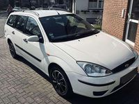 Gebraucht Ford Focus Ambiente 116 PS (85 kW) 2004 Weiß Kombi