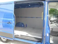 Second-hand VW Crafter 140 CP (102 kW) 2020 Albastru Van