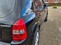 Gebraucht Hyundai Tucson 141 PS (103 kW) 2009 Schwarz SUV