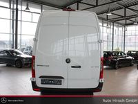 Gebraucht Mercedes Sprinter 170 PS (125 kW) 2024 Weiß Van