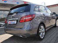 Gebraucht Mercedes B200 136 PS (100 kW) 2018 Grau Van / Kleinbus