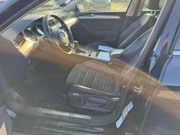 Gebraucht VW Passat Highline 150 PS (110 kW) 2014 Schwarz Kombi