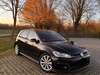 Gebraucht VW Golf VII R 300 PS (220 kW) 2019 Schwarz Kleinwagen