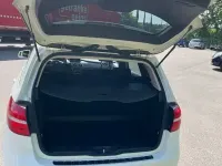 Gebraucht Mercedes B180 109 PS (80 kW) 2015 Weiß Kleinwagen
