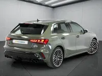 Gebraucht Audi S3 Sportback 333 PS (244 kW) 2026 Grün Kleinwagen