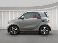 Gebraucht Smart ForTwo Coupé 60 kW (82 PS) 2024 Bodypanels in titania grey (ma Kleinwagen