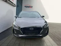 Gebraucht Hyundai i30 Trend 140 PS (102 kW) 2018 Moon rock Kombi
