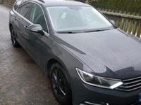 Gebraucht VW Passat 150 PS (110 kW) 2018 Grau Kombi