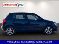 Gebraucht Skoda Fabia 60 PS (44 kW) 2013 Blau Limousine