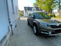 Używany Skoda Yeti 150 KM (110 kW) 2015 Brązowy SUV
