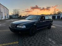 Gebraucht Volvo V70 140 PS (102 kW) 2000 Blau Kombi