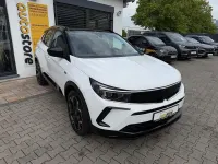 Gebraucht Opel Grandland X Ultimate 131 PS (96 kW) 2024 Jade weiß / dach schwarz SUV