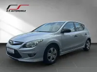 Gebraucht Hyundai i30 Edition 90 PS (66 kW) 2011 Silber Limousine