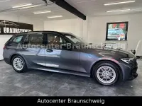 Gebraucht BMW 318 Sport Line 150 PS (110 kW) 2022 Grau Kombi